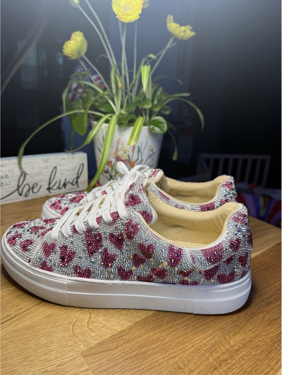 Rhinestone Heart Silver/Pink/White Low Top Lace-Up Men's Athletic Sneakers